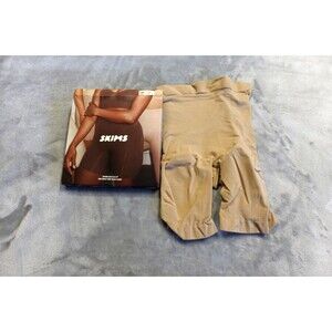 SKIMS Medium Clay Beiege Seamless Sculpt Mid-Thigh Shorts BO-SHO-33663 NWOT